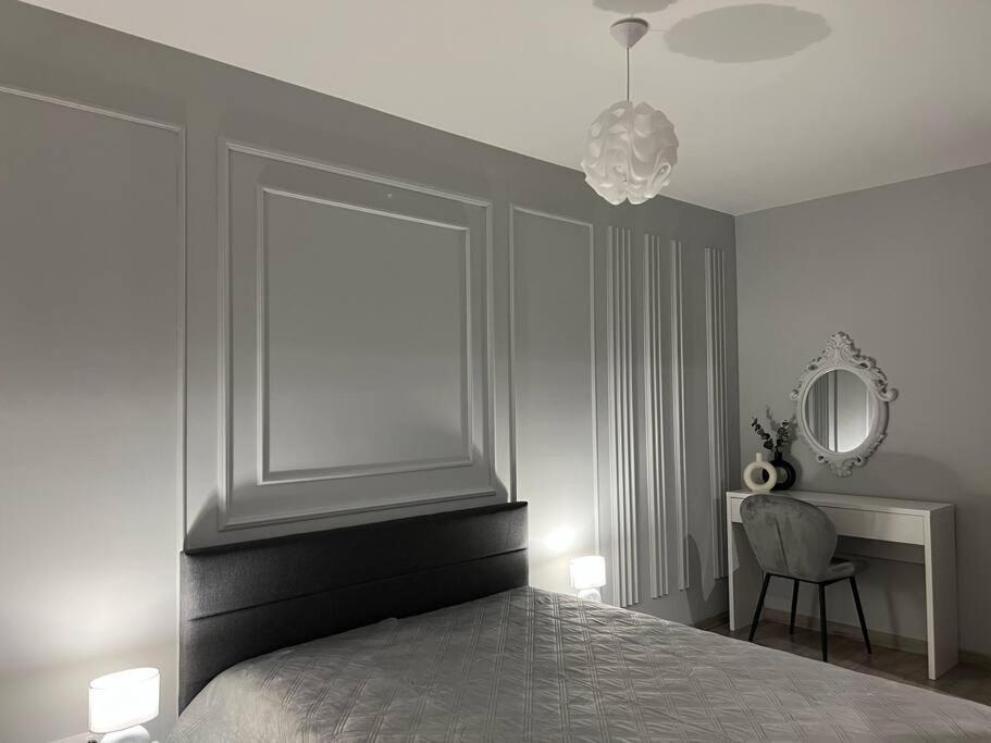 Luxueux Pres De La Cathedrale Apartamento *